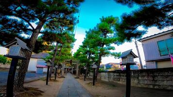 hogima hikawa helgedom är en helgedom i nishi-hogima, adachi-ku, tokyo, japan. fastän de datum av konstruktion är inte känd, den är beräknad till vara innan de keicho epok ,runt 1596 foto