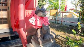 hatsudai shusse inari daimyojin, en helgedom belägen i hatsudai, shibuya-ku, tokyo, japan den är belägen upp en kulle, i en bostads- område, Nästa till de hatsudai barns nöje parkera. foto