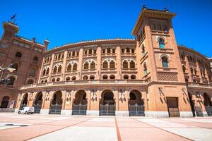 madrid. känd tjurfäktning arena i madrid. turistiska attraktion i Spanien. foto