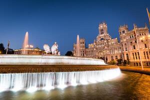 torg de la cibeles central posta kontor palacio de comunicaciones madrid, Spanien. foto