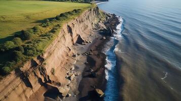 kust erosion omformar strandlinje foto