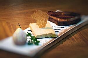 foie gras terrin, klassisk av franska kök foto