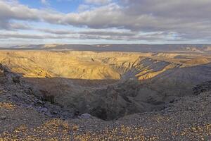 panorama- bild av de fisk flod kanjon i namibia tagen från de övre kant av de söder sida foto