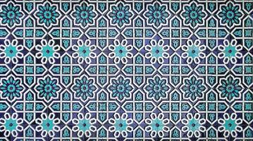 geometrisk traditionell islamic prydnad. fragment av en keramisk mosaik. foto