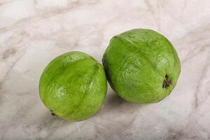 färsk mogen grön guava frukt foto