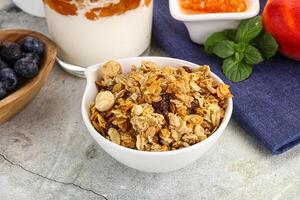 granola museli flingor för frukost foto