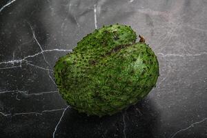 ljuv soursop tropisk exotisk frukt foto