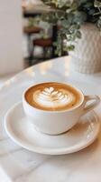 cappuccino med hjärta design foto
