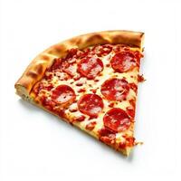 en varm pizza skiva med droppande smält ost isolerat o -vit bakgrund foto