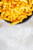 cheetos mellanmål ost majs pinnar måltid foto