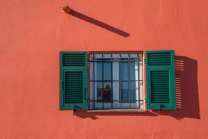 de by av verigotti med dess karakteristisk färgrik hus foto