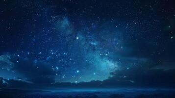 skön natt himmel med skinande stjärnor foto
