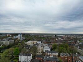 antenn se av byggnader på central leicester stad av England förenad rike. april 4:a, 2024 foto