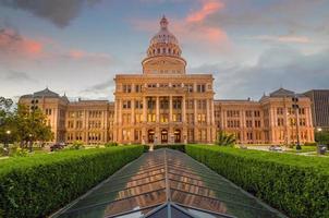 texas state capitol building in austin, tx. foto