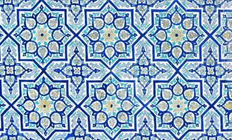 geometrisk traditionell islamic prydnad. fragment av en keramisk mosaik. foto