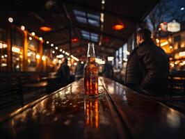 ai genererad flaska av öl på de bar disken suddig bakgrund i bokeh generativ ai foto