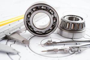 teknik och precision verktyg med metall boll Bering, mekanisk industriell. foto