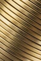 korrugerad guld metall textur foto