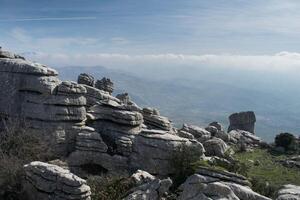 en bild av de riden bergs av torcal de antequera. foto