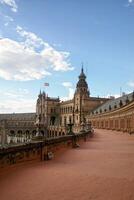 torg de espana Spanien fyrkant i Sevilla, andalusien, Spanien. panorama- se av gammal stad Sevilla, anda foto