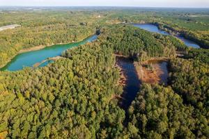 Flygfoto över geoparken i leknica i västra Polen foto