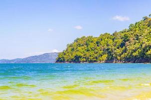 tropiskt paradis aow kwang peeb beach ko phayam island thailand. foto