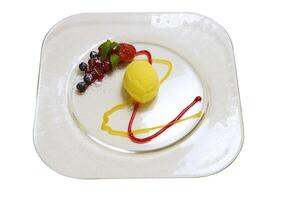 citron- sorbet med de bär foto