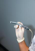 ortodontisk professionell Utrustning. tänder reparation teknik. foto