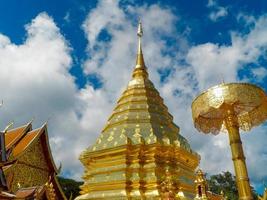 wat phra that doi suthep är turistattraktion i chiang mai, thailand.asia. foto