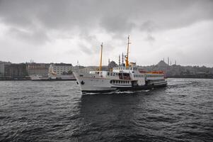 klassisk passagerare färjor, ett av de symboler av istanbul foto