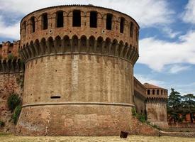 den berömda medeltida rocca sforzesca i Imola, Bologna, Italien foto