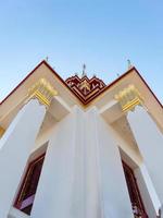 loha prasat wat ratchanatda tempel i bangkok thailand. foto