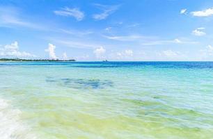 tropisk mexikansk strand 88 punkter esmeralda playa del carmen mexico. foto