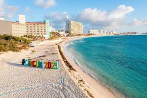 utsikt över skylten Cancun 2021 foto