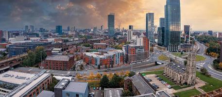 Flygfoto över manchester city i Storbritannien foto