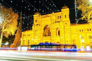 jul- och nyårsbelysning i tbilisi, georgien foto