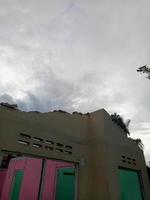 rasat hus på grund av jordbävning foto