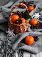 julsammansättning med mandariner foto