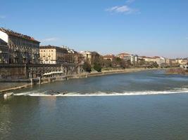 river po, turin foto