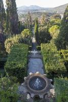 Bicchierone-fontänen, en ikonisk plats i Villa d'este, Tivoli, Italien. foto