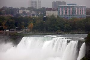 Niagarafallen dagtid foto