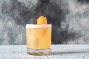 glas whisky sour foto