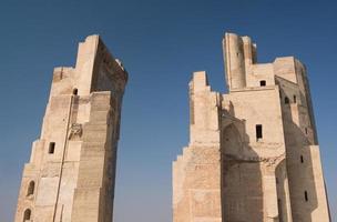 arkitektur i centrala Asien. stora portalen ak-saray - Amir Timurs vita palats, uzbekistan, shahrisabz. antik arkitektur i centrala Asien foto