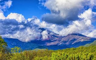 utsikt över vulkanen vilyuchinsky, kamchatka, Ryssland foto