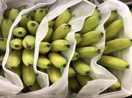 makro foto frukt bananer. arkivfoto frukt gul banan bakgrund