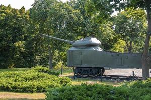 sovjetisk medelstor stridsvagn från andra världskriget på museum för striden om kiev foto