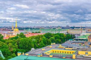 översta flygfoto panoramautsikt över Sankt Petersburg foto