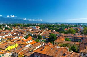 Flygfoto översta panoramautsikt över historiska centrum medeltida stad lucca foto