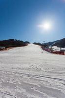 Visa på vivaldi park skidvärld i hongcheon city, gangwon-provinsen, Sydkorea den 7 mars 2014. foto