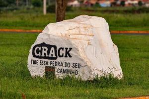 kampanj mot användningen av drogen crack på portugisiska foto